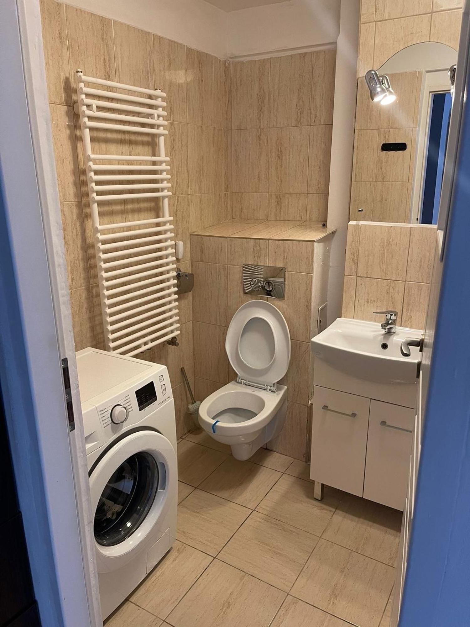Apartment - Septimiu Albini - *